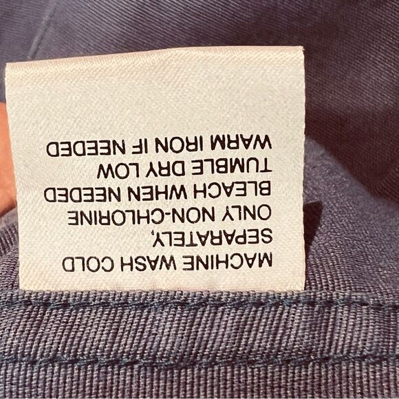 Northern  Isles Button down long sleeve shirt XL excellent condition - Picture 4 of 5